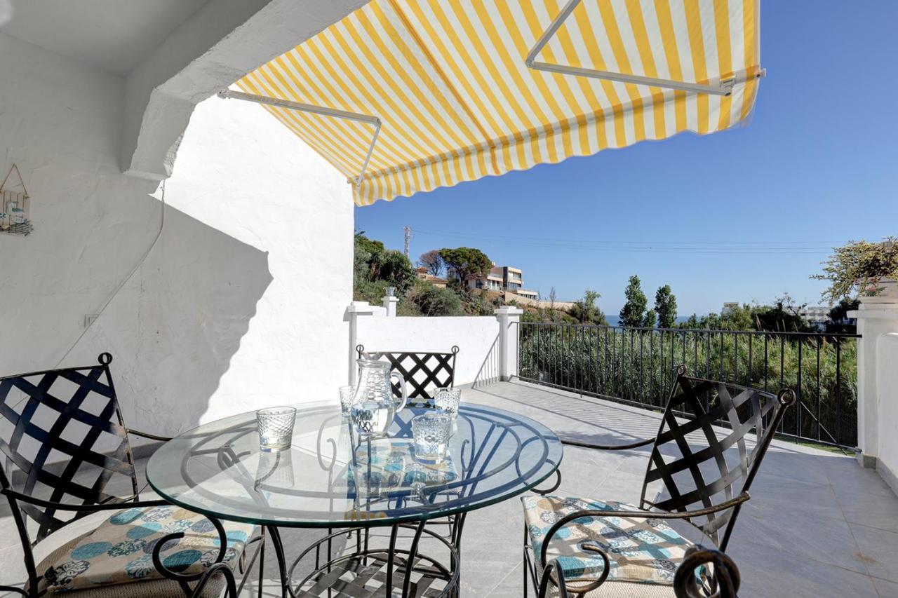 Quaint 2 Bedroom Townhouse With Pool Close To Sea! Benalmádena Zewnętrze zdjęcie