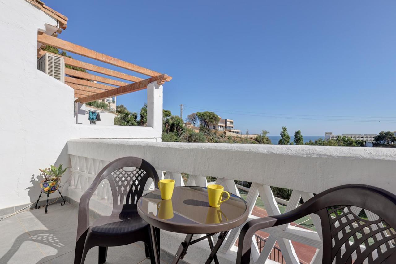 Quaint 2 Bedroom Townhouse With Pool Close To Sea! Benalmádena Zewnętrze zdjęcie