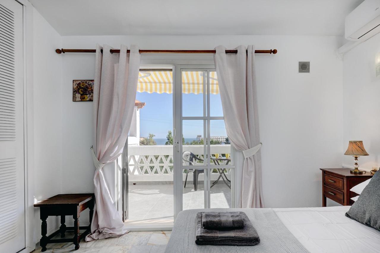 Quaint 2 Bedroom Townhouse With Pool Close To Sea! Benalmádena Zewnętrze zdjęcie